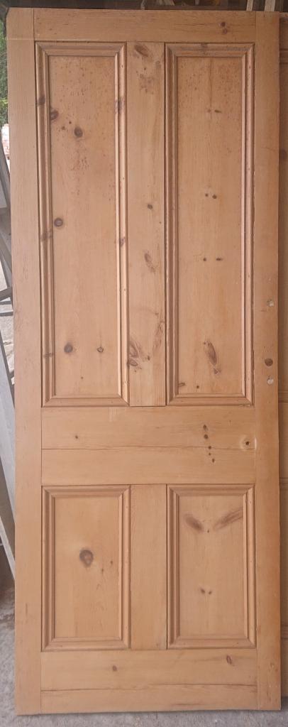 <p>Set of 5 stripped pine 4 panel doors</p><p>76 cm x 197 cm